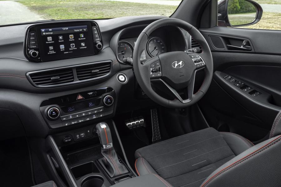 Торпедо Hyundai Tucson N Line (TL) 2019 года  (UK) (фото 6 из 40)
